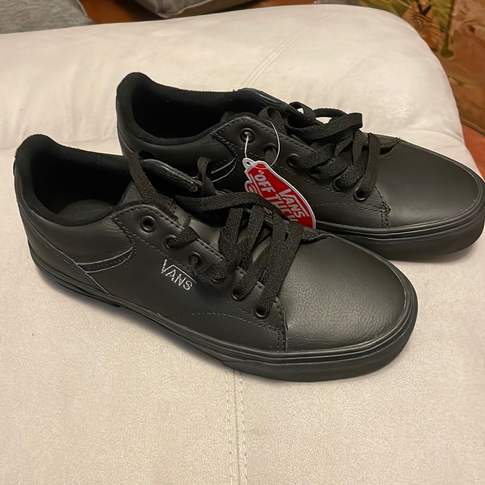 Van shoes new!!
